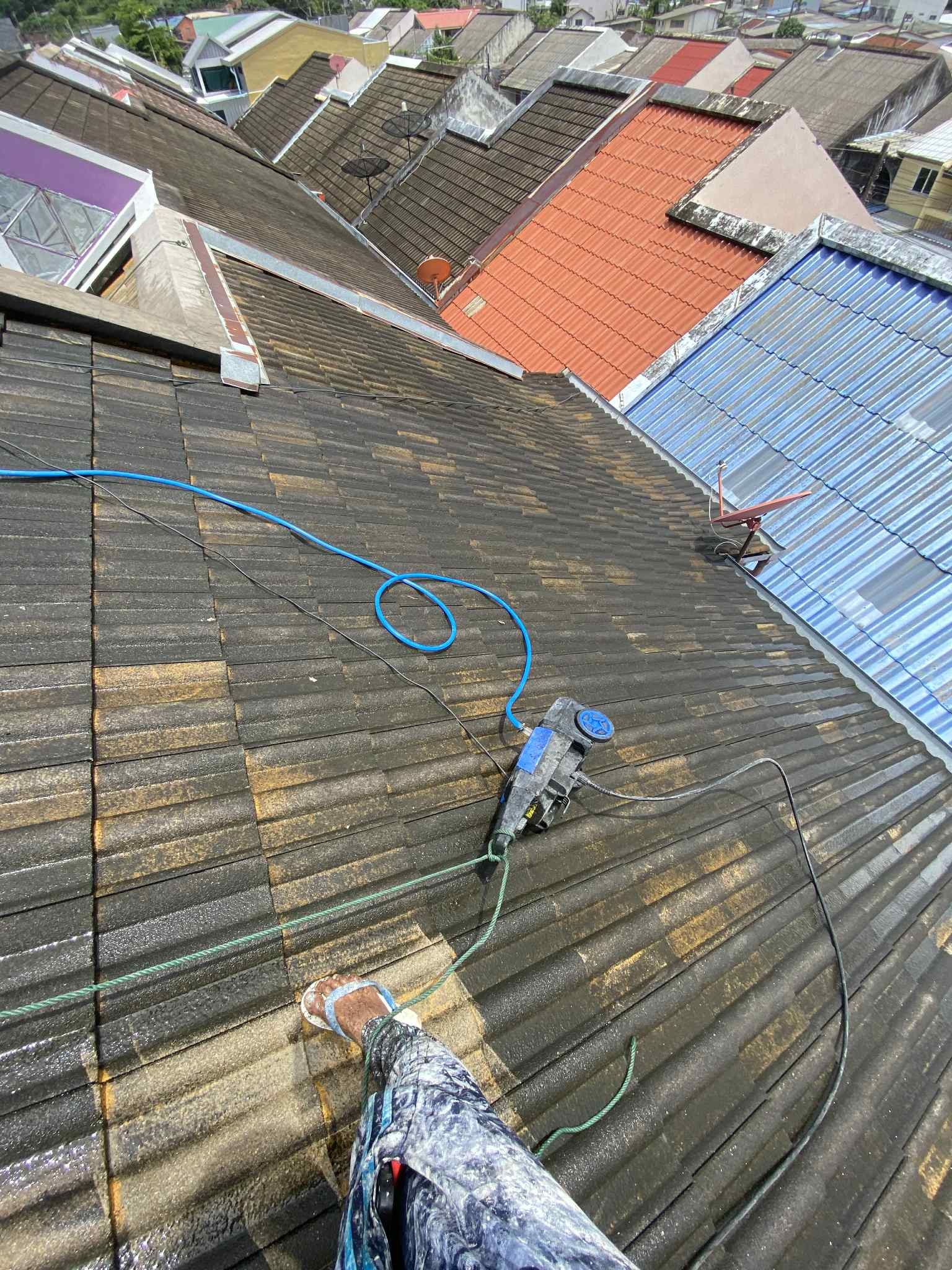 36 - https://ballpaintingphuket.com | ทีมงานมืออาชีพรับเหมาทาสีบ้าน อาคารสูงในภูเก็ต บริการโรยตัวทาสีตึก แก้ไขปัญหาน้ำรั่วซึมครบวงจร ซ่อมรอยร้าวผนัง พร้อมรับประกันผลงานนานสูงสุด 3 ปี 36 - https://ballpaintingphuket.com | ทีมงานมืออาชีพรับเหมาทาสีบ้าน อาคารสูงในภูเก็ต บริการโรยตัวทาสีตึก แก้ไขปัญหาน้ำรั่วซึมครบวงจร ซ่อมรอยร้าวผนัง พร้อมรับประกันผลงานนานสูงสุด 3 ปี